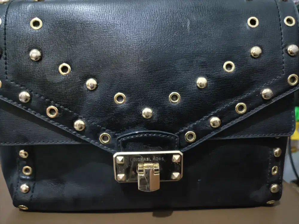 Mk auth mewah simple elgant