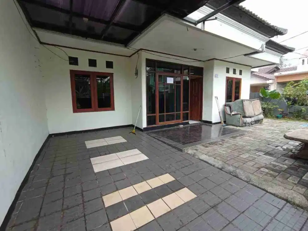 RUMAH NYAMAN DALAM KOMPLEK GRIYA BINTARA INDAH - BEKASI BARAT