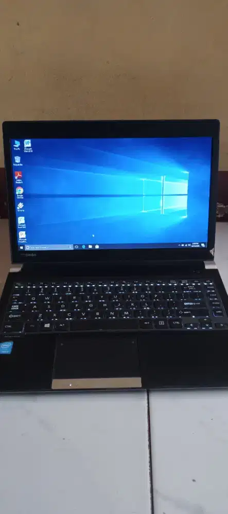 Laptop toshiba core i5 murah siap pakai