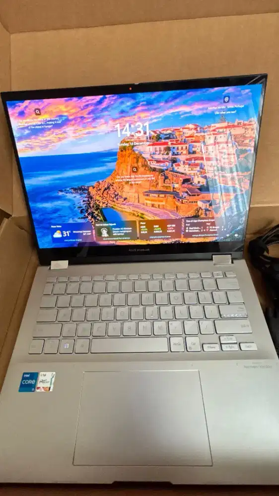Dijual asus vivobook TP3402VA core I5 gen 13. RAM 16GB.