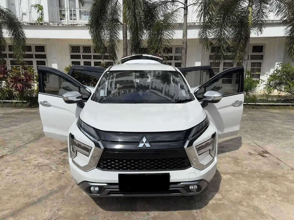 DP 20 Mitsubishi New Xpander Ultimate AT Automatic Tahun 2022 BG PLG