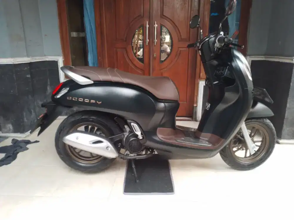 SCOOPY REMOTE  2024 LIKE NEW