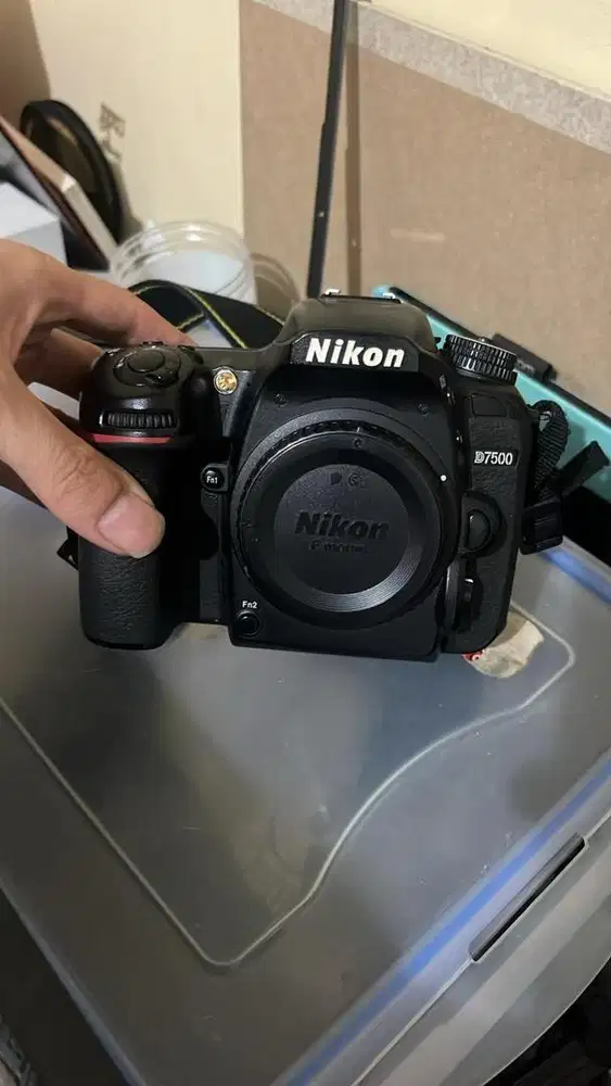 NIKON D7500 + TELE LENS TOMRON