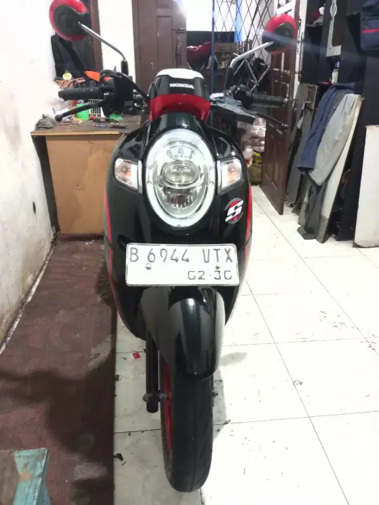 HONDA SCOOPY ESP CBS ISS MULUS