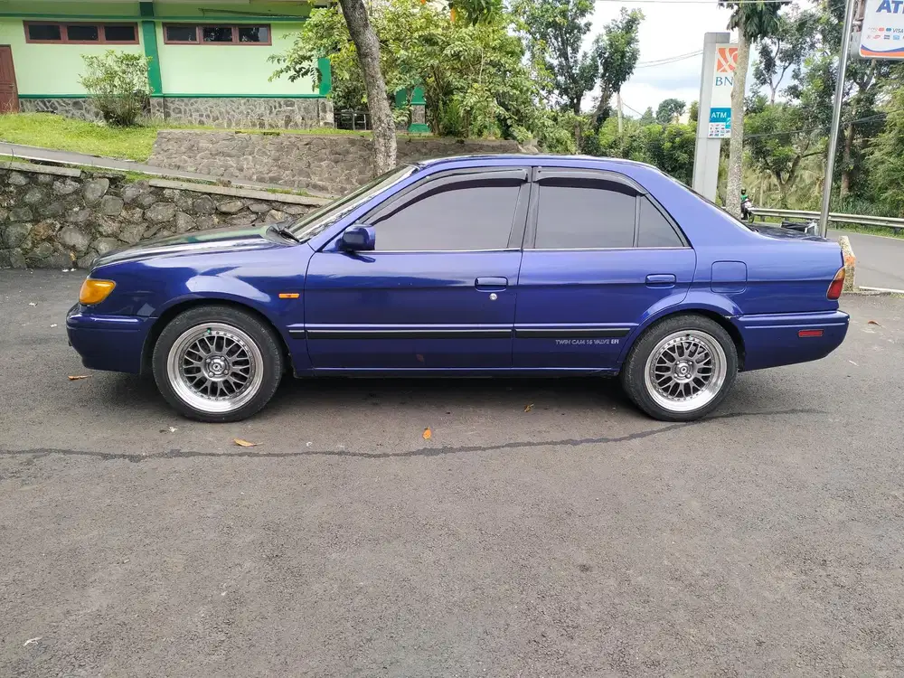 Toyota Soluna 2000 Bensin