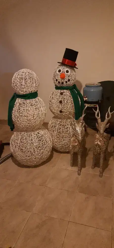 Hiasan natal dan rusa