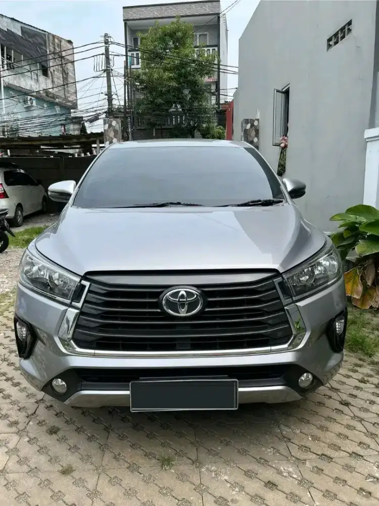 Inova v diesel matic istimewa