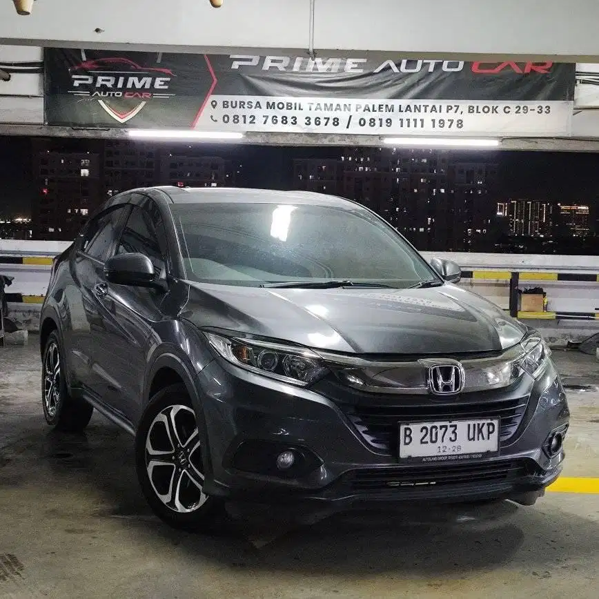 [KM RENDAH, ANTIK] Honda HRV 1.5 E Facelift AT 2018- FULL ORI - RECORD