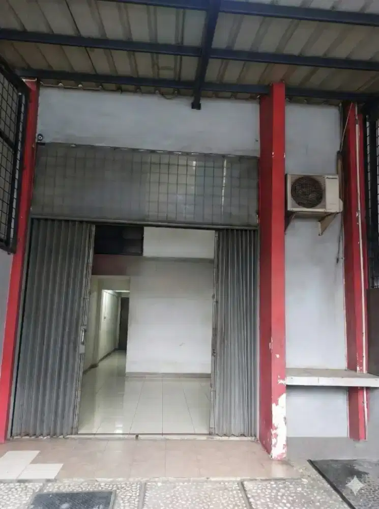 Ruko 3,5 Lantai Siap Usaha – Gudang + Kantor Lengkap