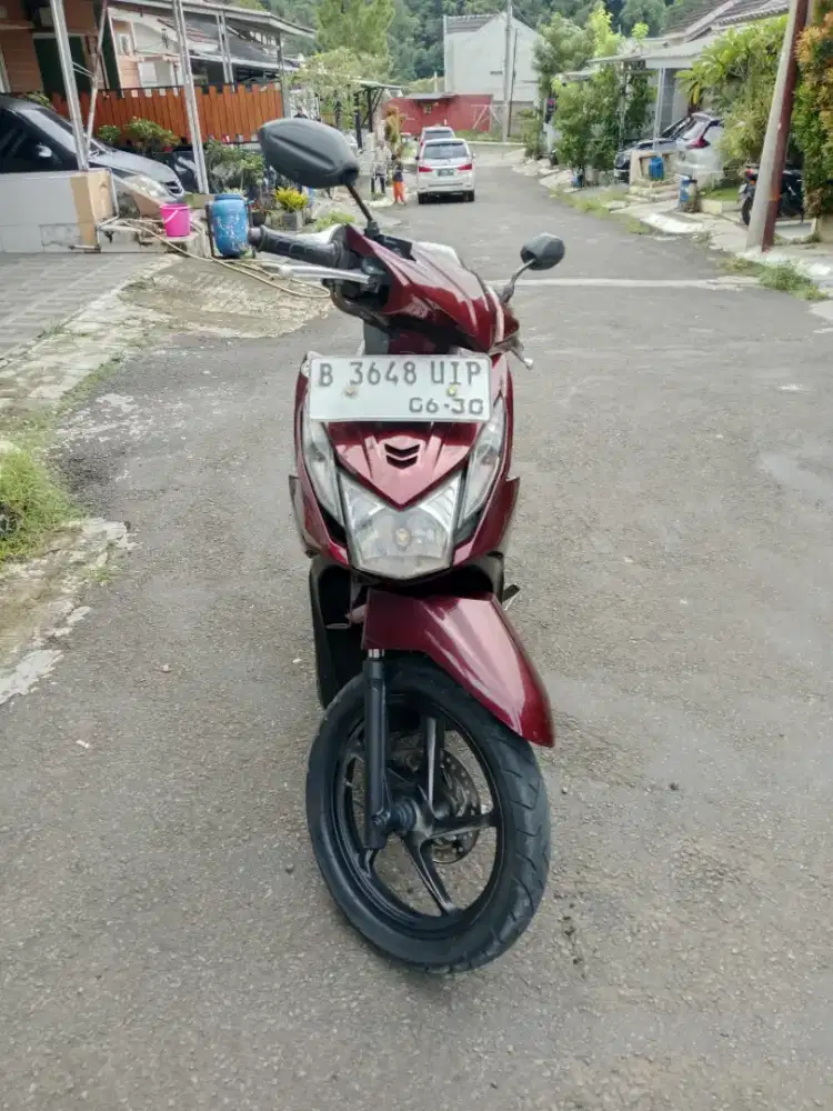 Honda Beat FI ESP 2015  Stater Halus Antik Terawat.