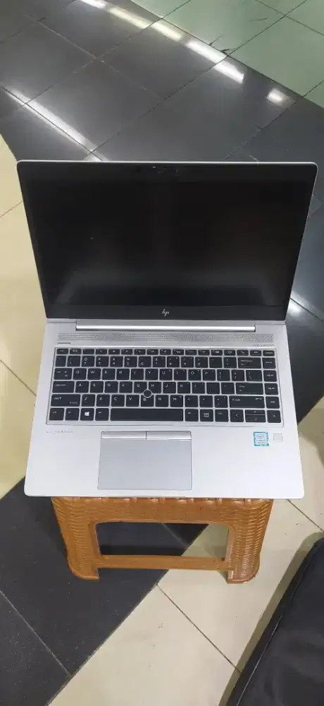 Hp Elitebook 840 G5 core i5 8/256/second