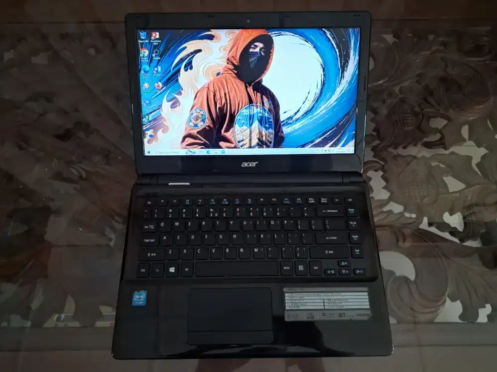 Laptop acer, N2820 up to 2.39Ghz, ram 4gb, hdd 320gb,win 10 siap pakai