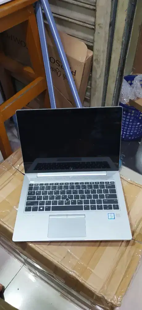 Hp Elitebook 830 g5 Core i5 • RAM 8GB • SSD 256GB  • COD - Seken