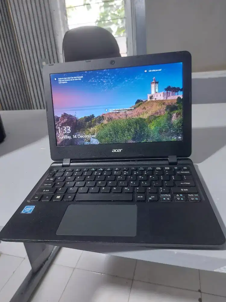 Laptop Notebook Acer ES1-132 Mulus