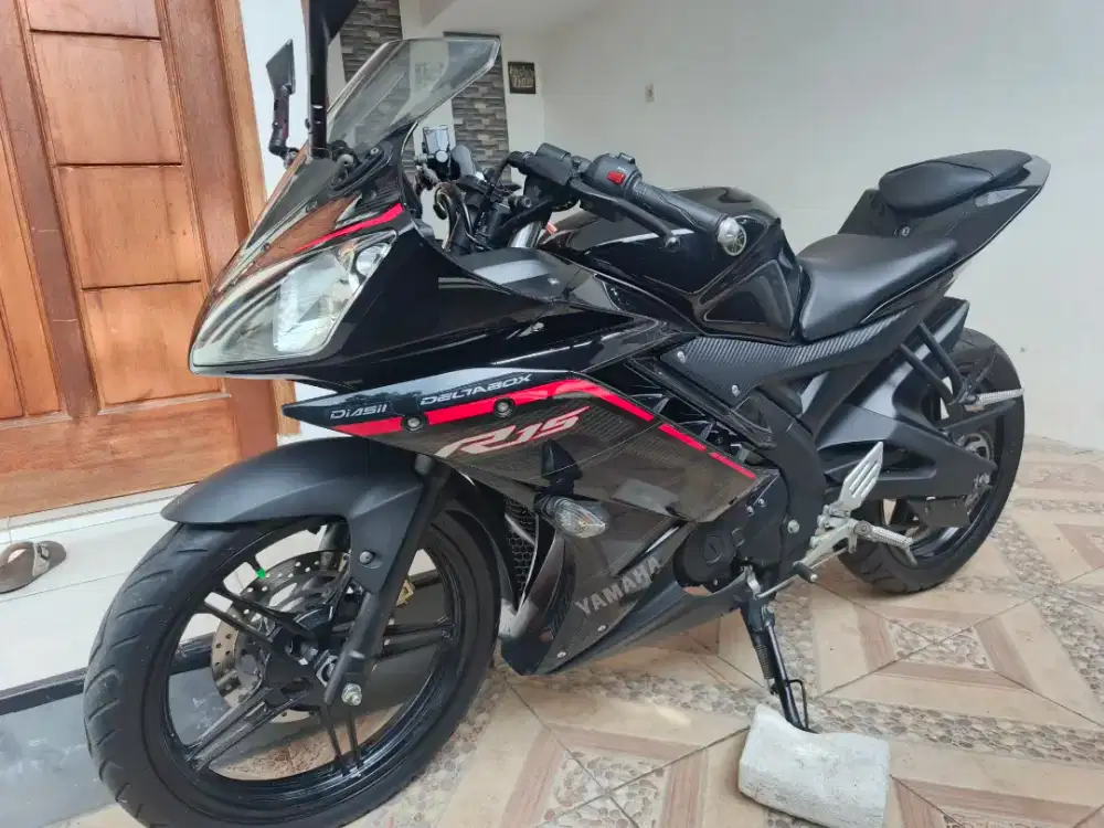 Yamaha R 15 v2 std Yamaha 2016 pajak on istimewa