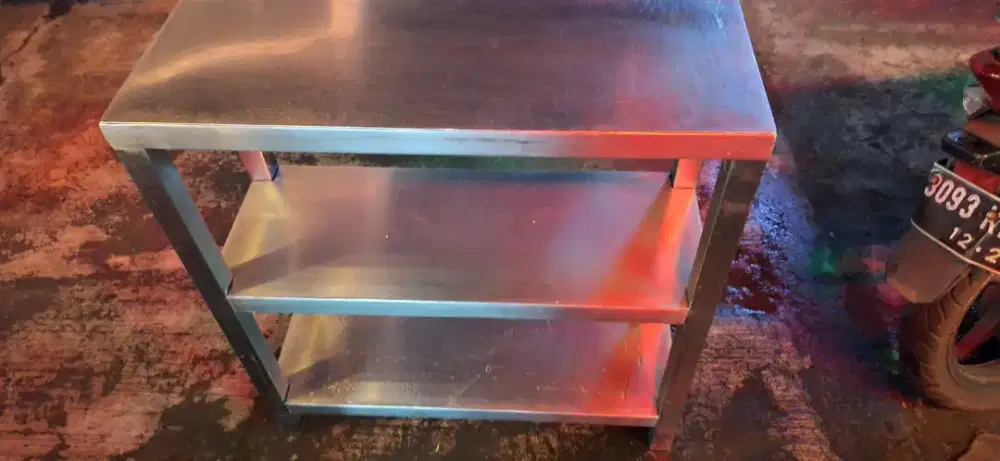 Jual cepat barang2 restoran steak