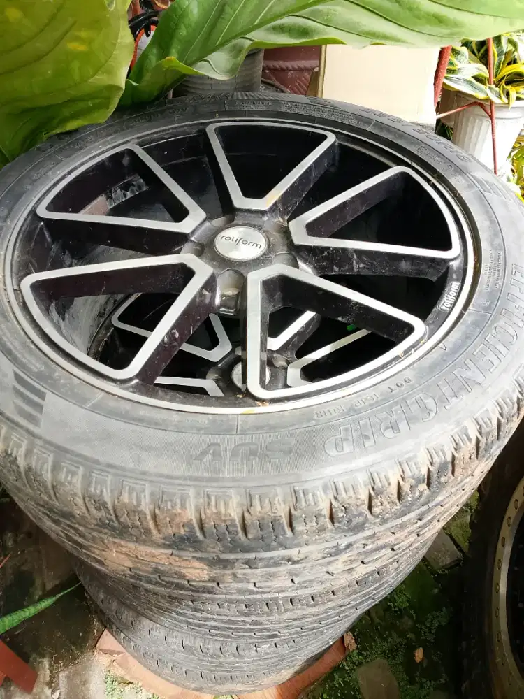 Velg Ring 18 baut 5 Pcd 5/114 ET40+BanGoodyearEfct 235/50 beliDulu12jt
