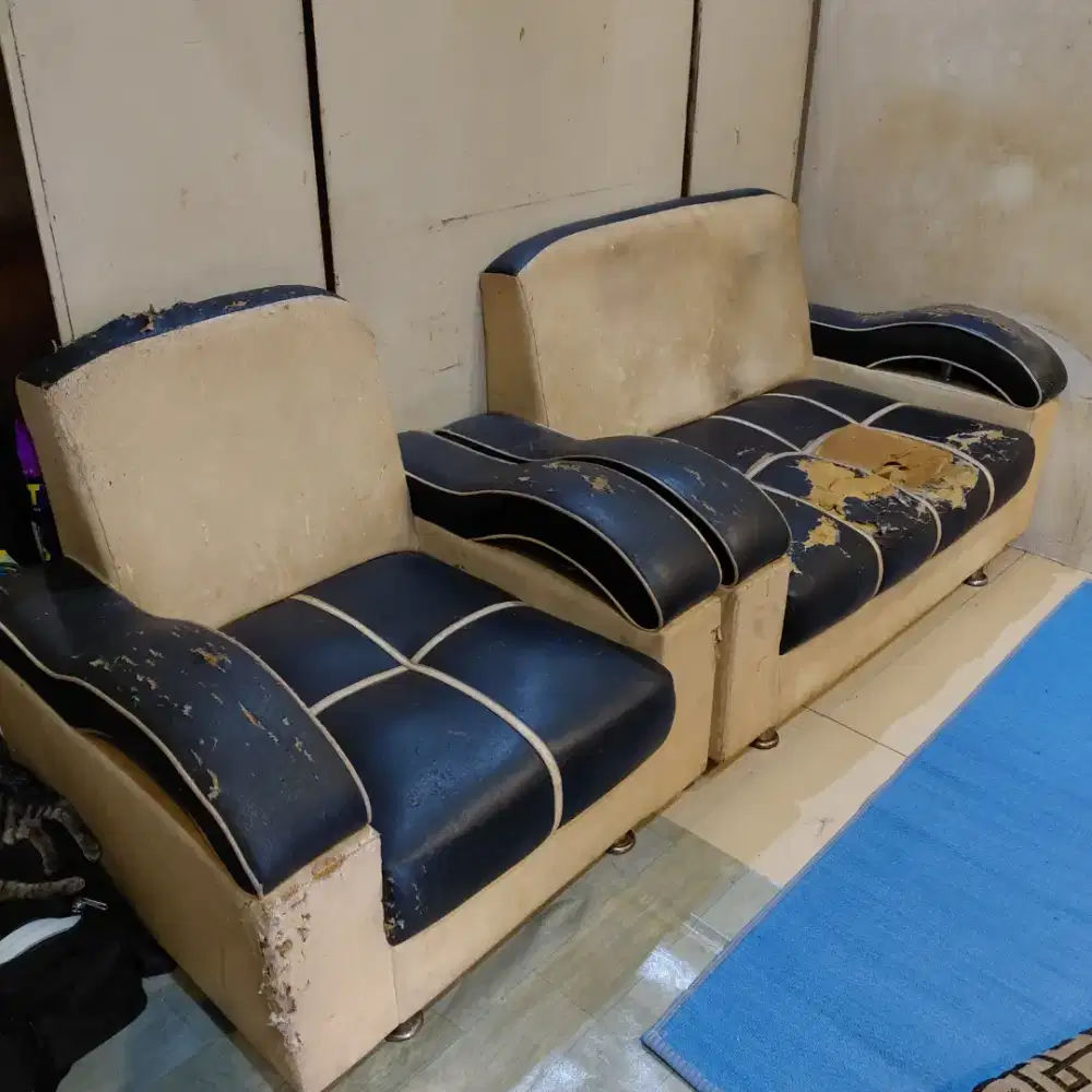 1 Set Kursi Sofa Perlu Ganti Kulit