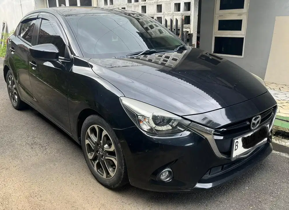 Mazda2 sky R 2016