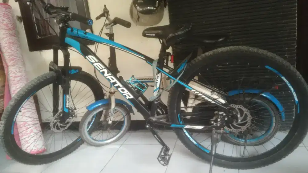 Yg minat aja. Sepeda gunung + yg lipat harga 1,2 jt