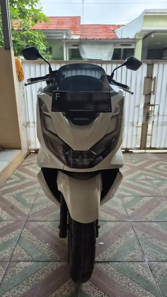 Di jual Honda PCX 160 ABS