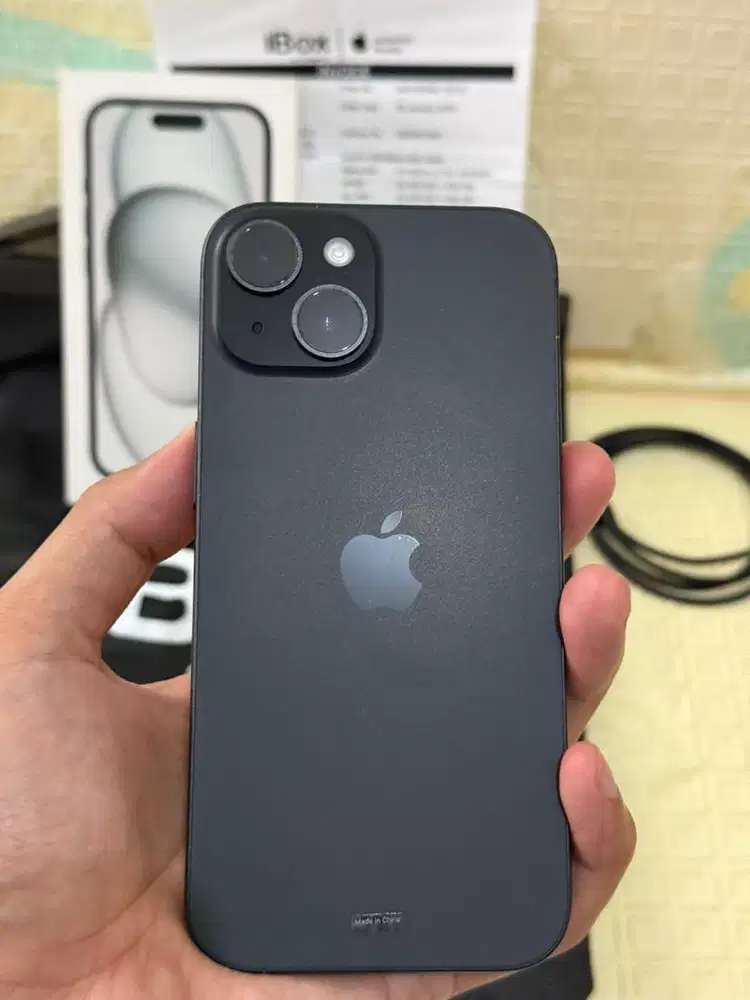 Apple iPhone 15 128GB, Black RESMI iBox