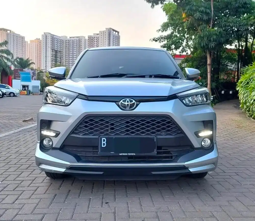 cash, km 23 ribu ASLI TOYOTA RAIZE GR sport 2021