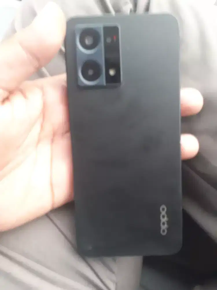 Oppo reno 8,baca minus