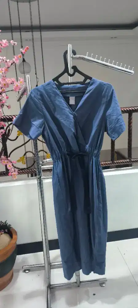 Dres wanita  no minus baru pakai 1 kali