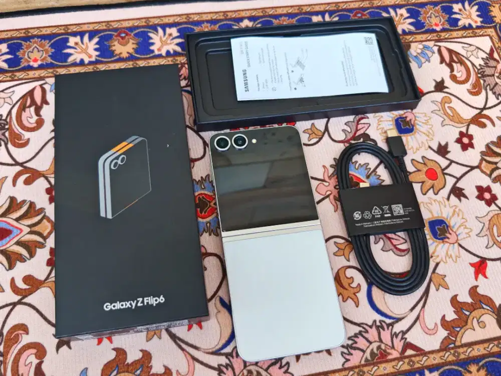 Samsung Galaxy Z Flip 6 5G 12/512GB Sein