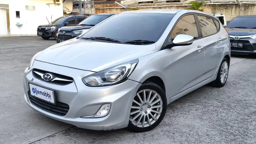 DP MURAH - Hyundai Grand Avega 1.4 Bensin-AT 2011