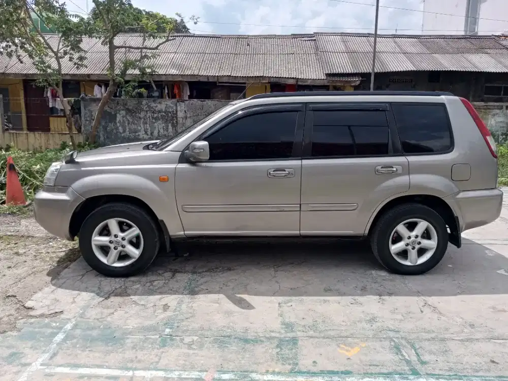 Nissan Xtrail st at t30 on