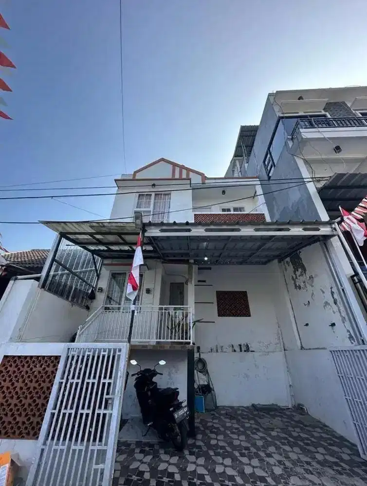 Rumah Di Kontrakan 3 Lantai Ujung Berung