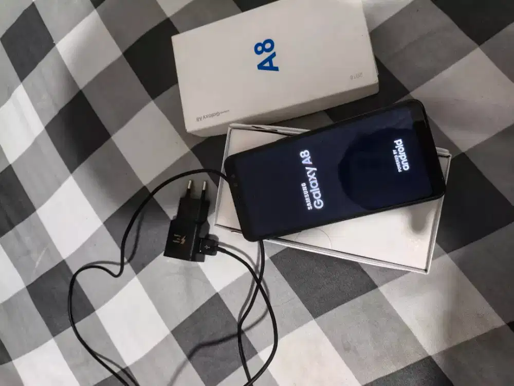 Samsung A8 2018 NFC on. Fullset