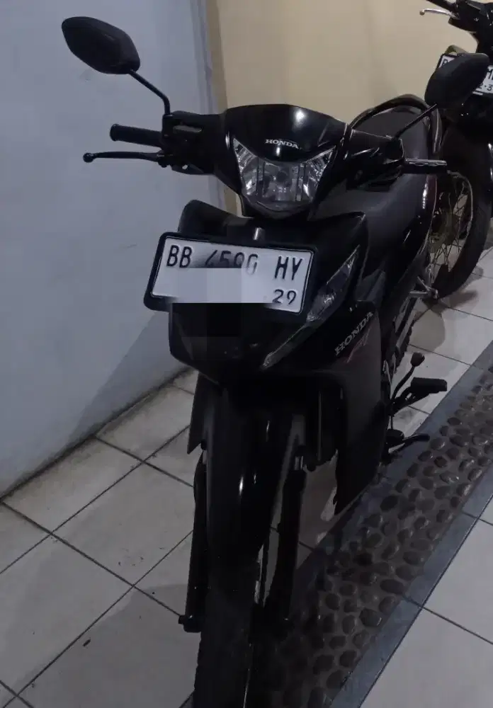 Dijual cepat 2 unit honda revo fit 2017&2023