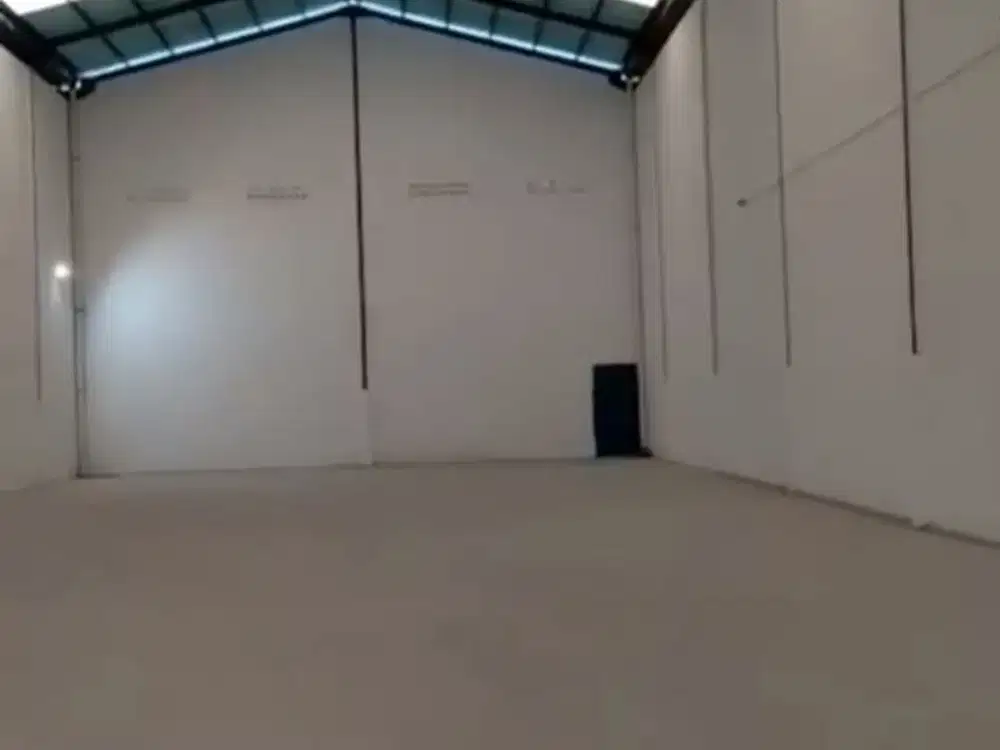 Gudang Siap Pakai Akses Container di Laksana Business Park Tangerang