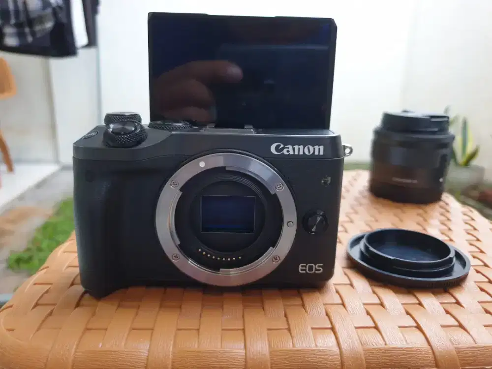 Kamera Mirrorless Canon Eos M6
