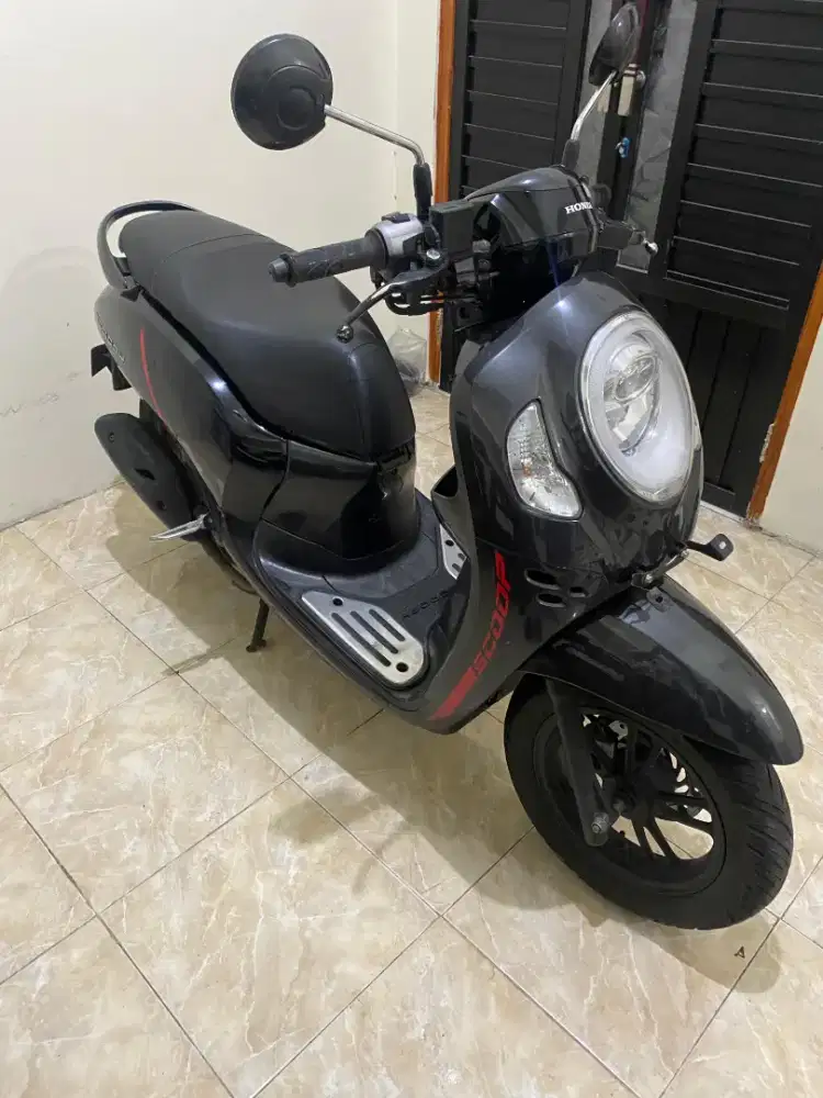“Honda Scoopy Sporty 2021 – Pajak Panjang 02/2026 – Mesin Halus”