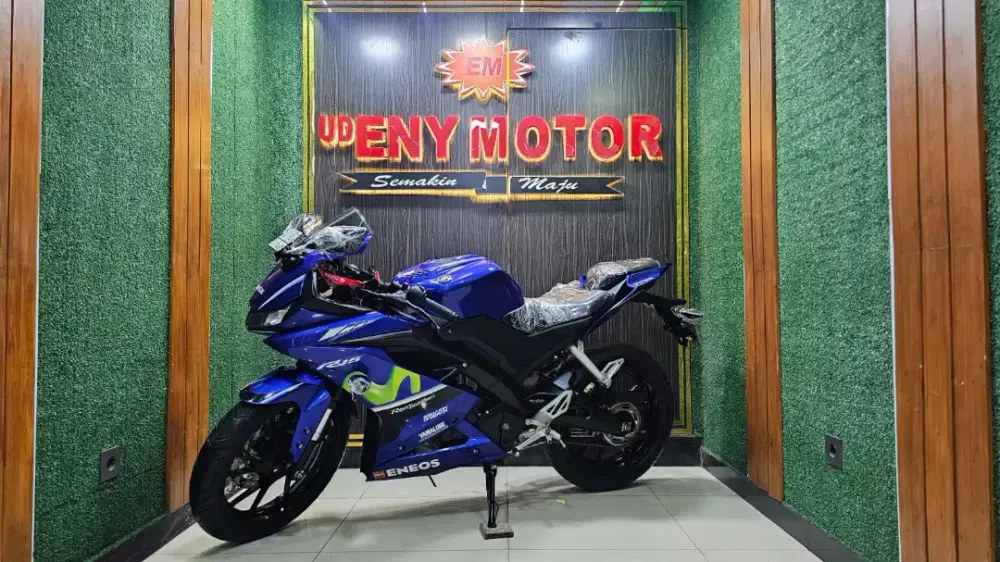 ENY MOTOR - LEGIT! YAMAHA ALL NEW R15 V3 MOVIESTAR SERIES 2017! KM 7RB