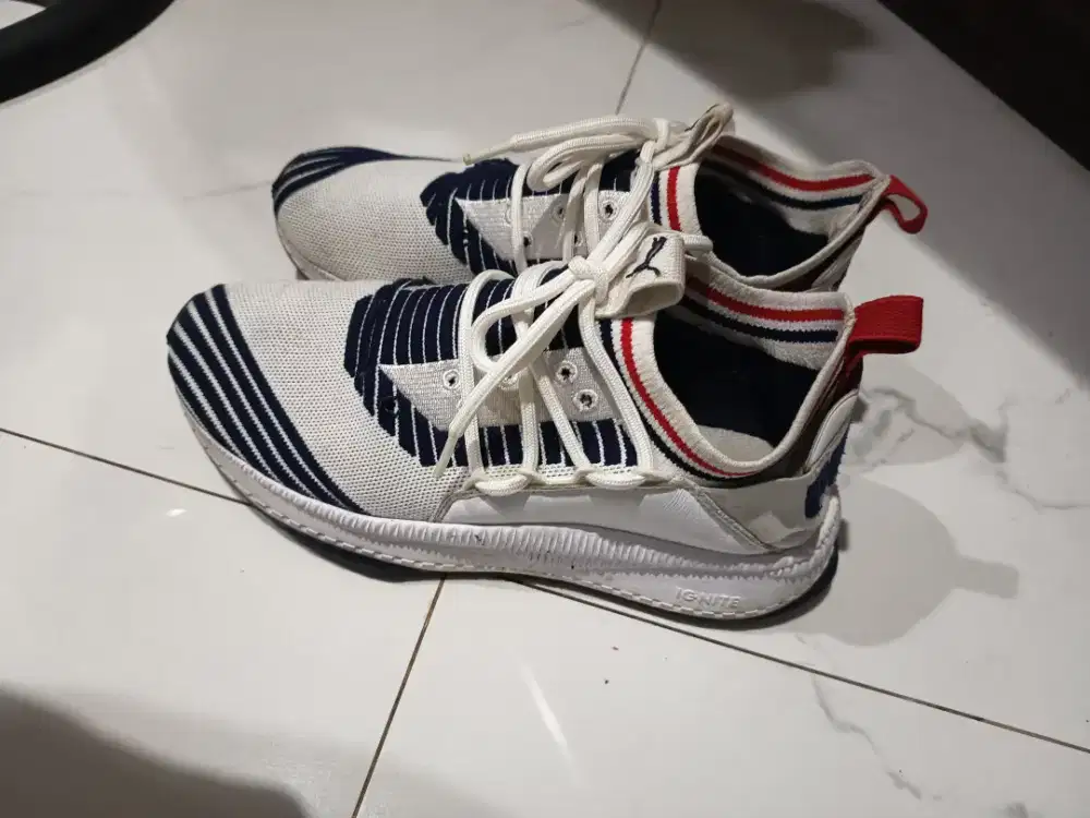 Jual sepatu Puma ori buat harian kondisi mulus