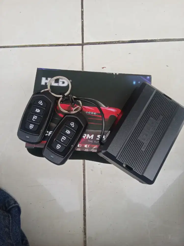 Pemasangan remot alarm Mobil