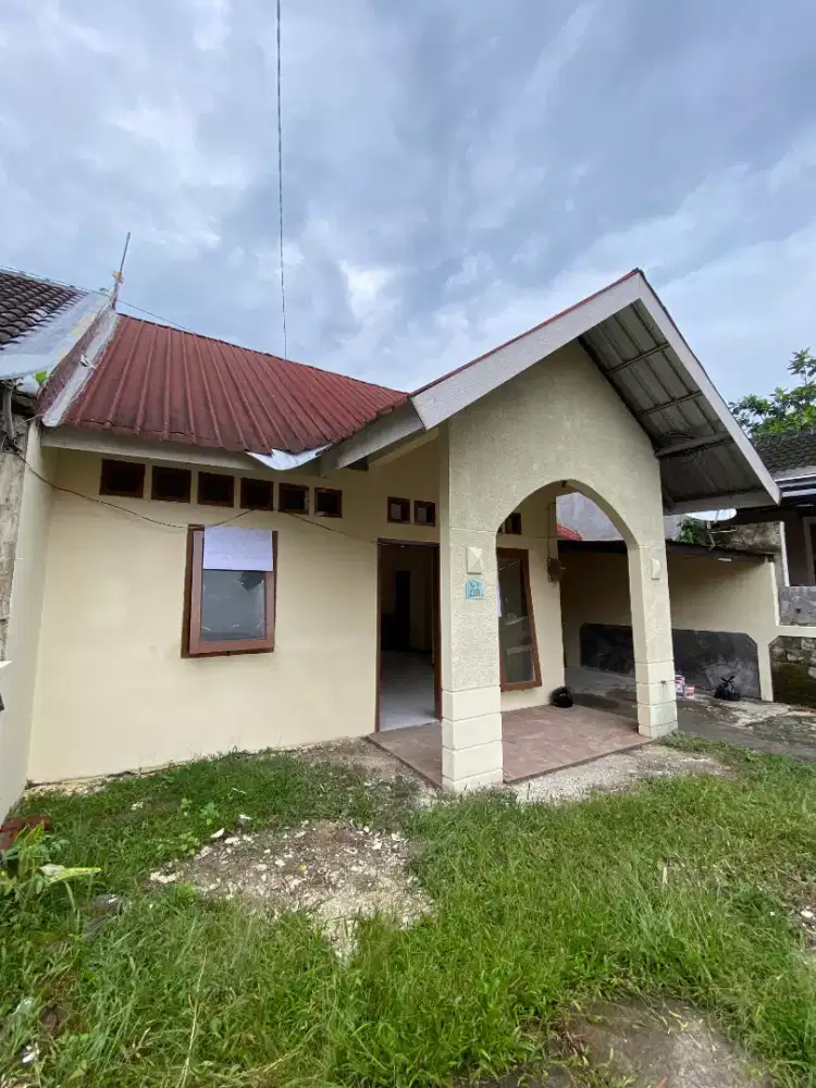 Di sewakan rumah ngaliyan