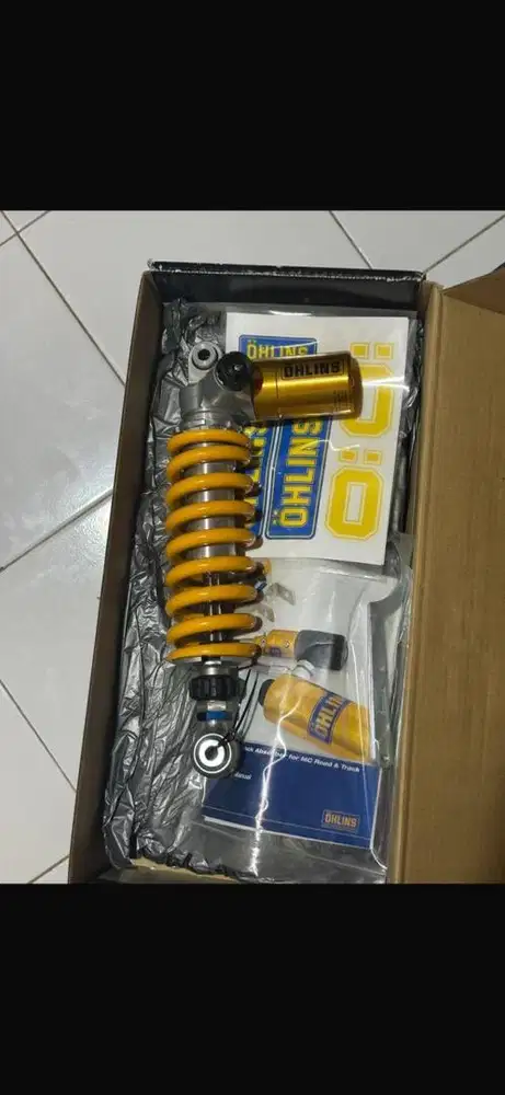 Di Jual Shockbreaker ohlins original second but like new...