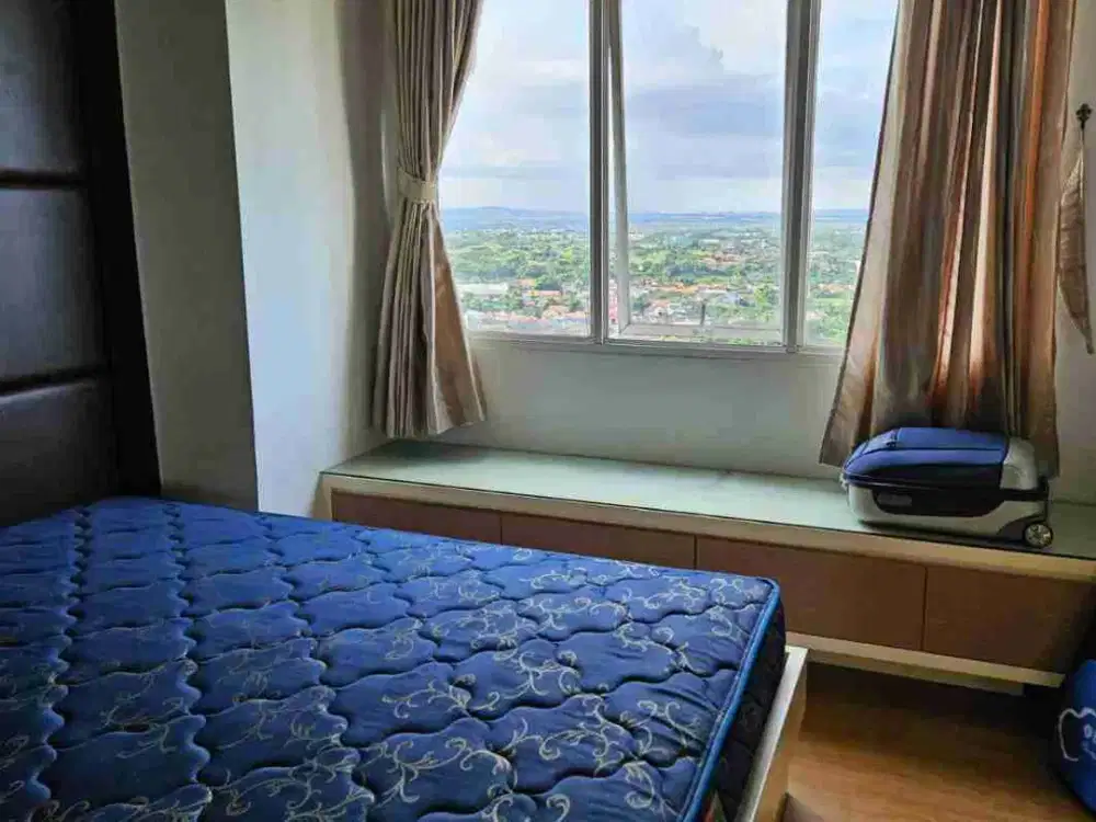 Disewakan Apartemen UC 2 BR Tower Berkeley
