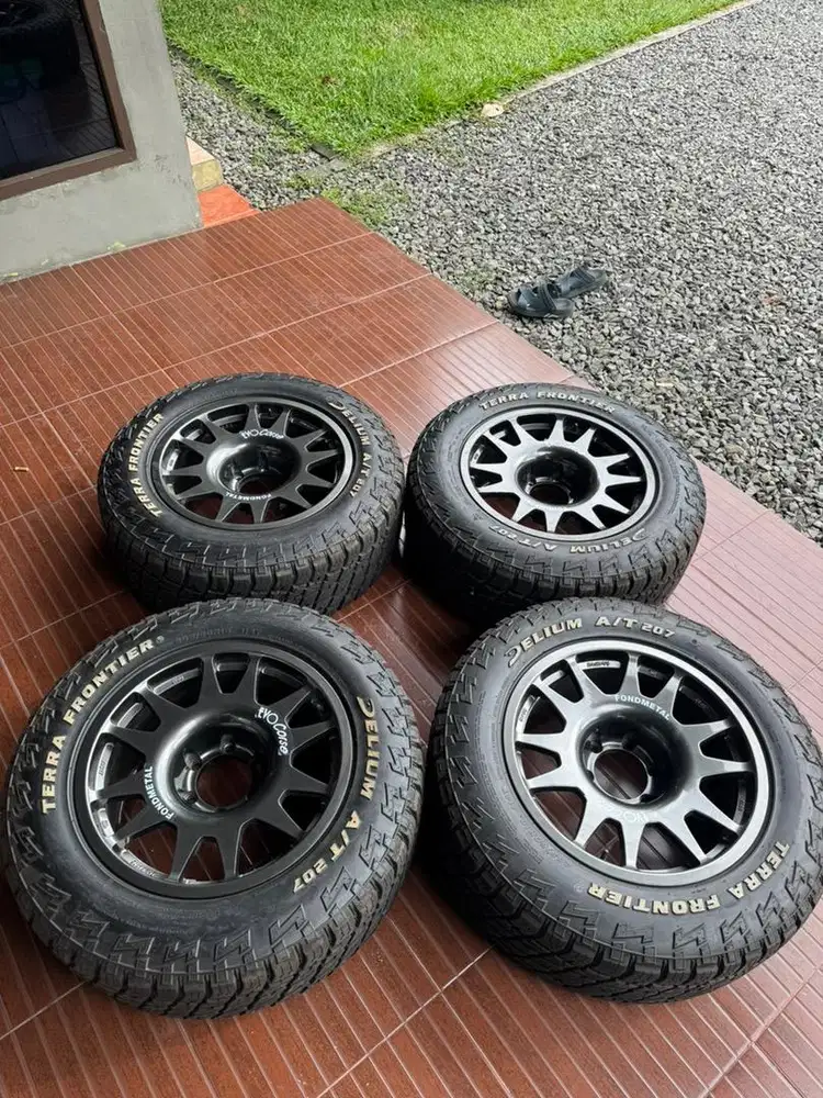 Velg Evocorse R18 Fortuner Pajero Everest