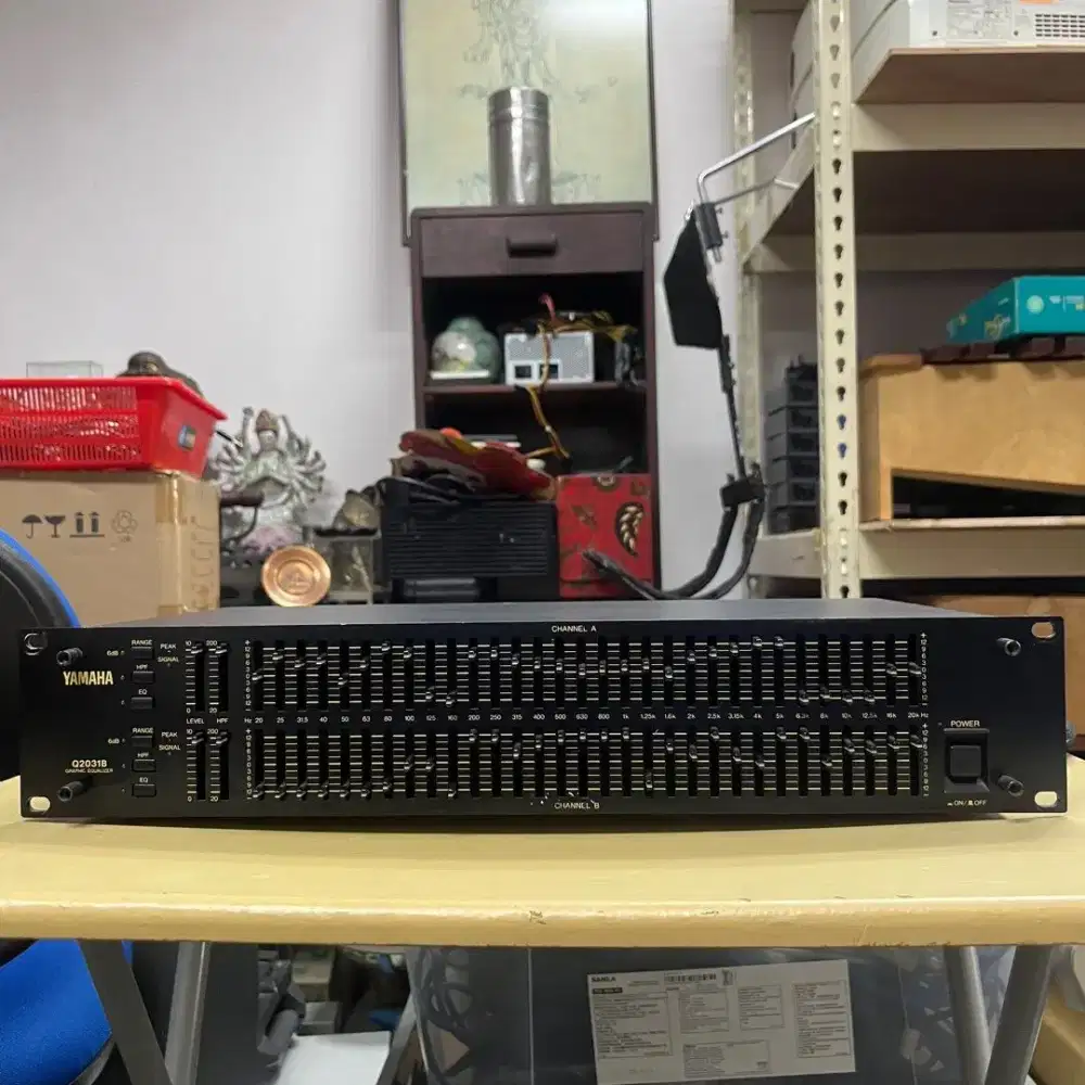 Yamaha Q2031B Graphic Equalizer Grafis Stereo