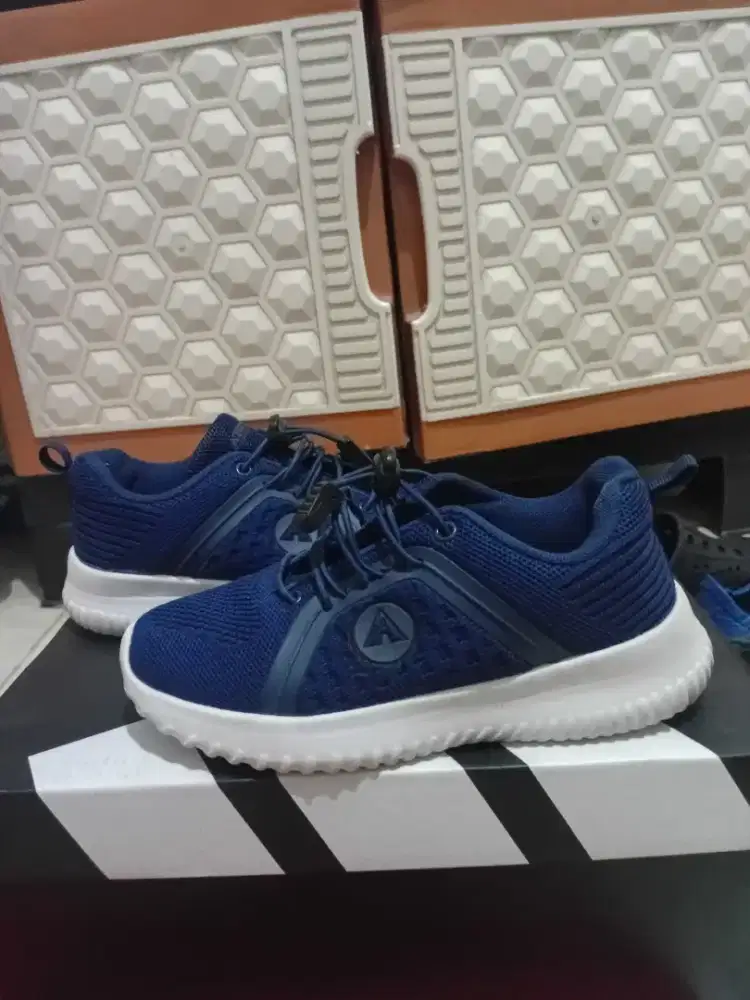 Sepatu sandal original