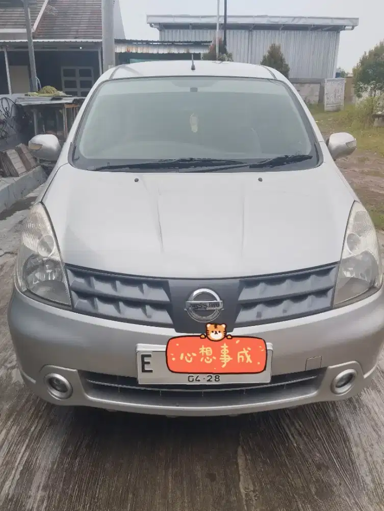 Nissan Grand Livina AT 2007
