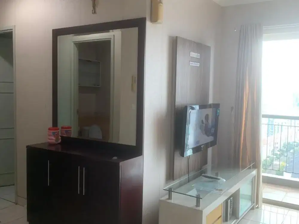Dijual Apartemen Cityhome MOI Santa Monica, Lantai Tinggi, View The Villas Moi Jarang Lepas
