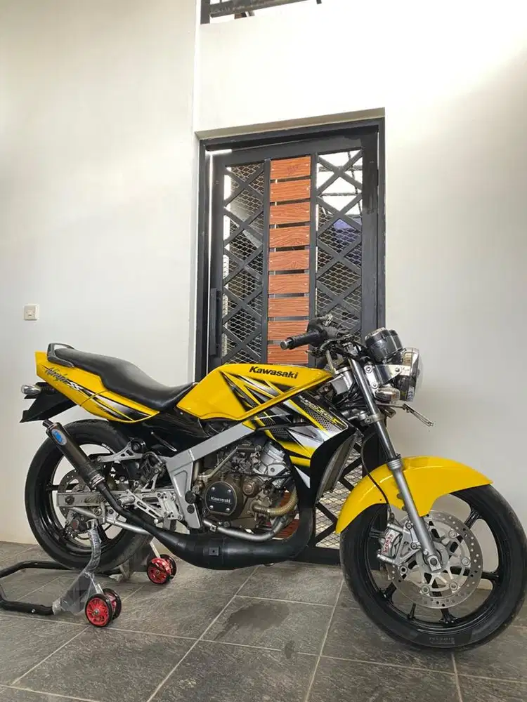 Ninja SS Kuning 2013  modif lengkap faktur sertifikat rr zx cbu tt r